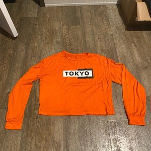 Long sleeve crop top